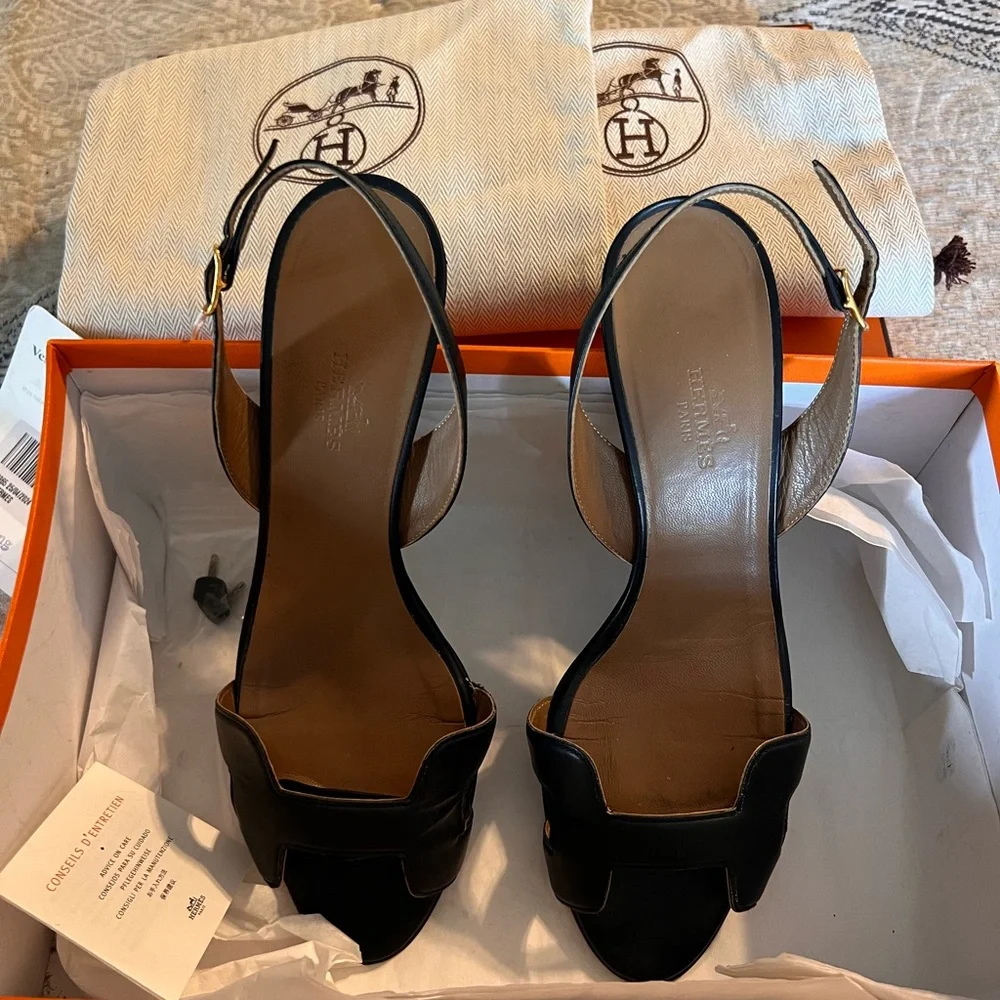 Hermes black sandals - Picture 2 of 7